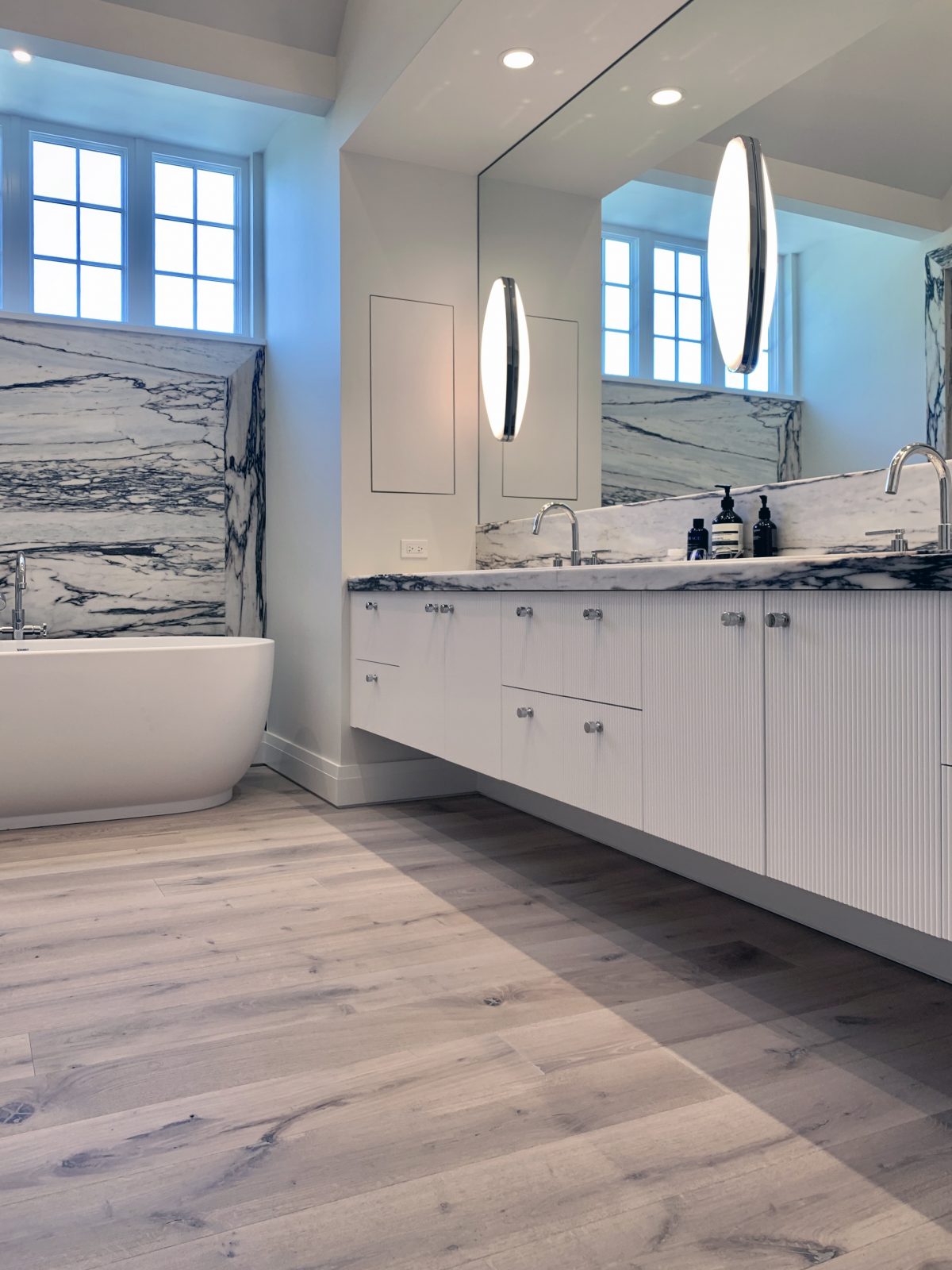 Glencoe Bath Gallery - Signature Hardwoods